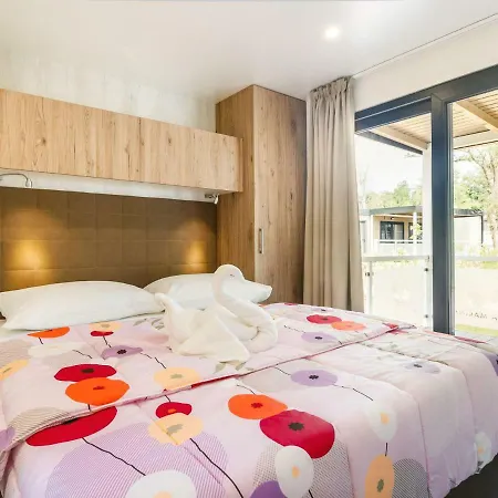 Holiday Camping Santa Marina.1 Holiday home *