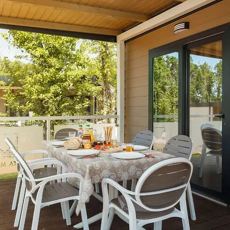 Holiday Camping Santa Marina.1 Holiday home *